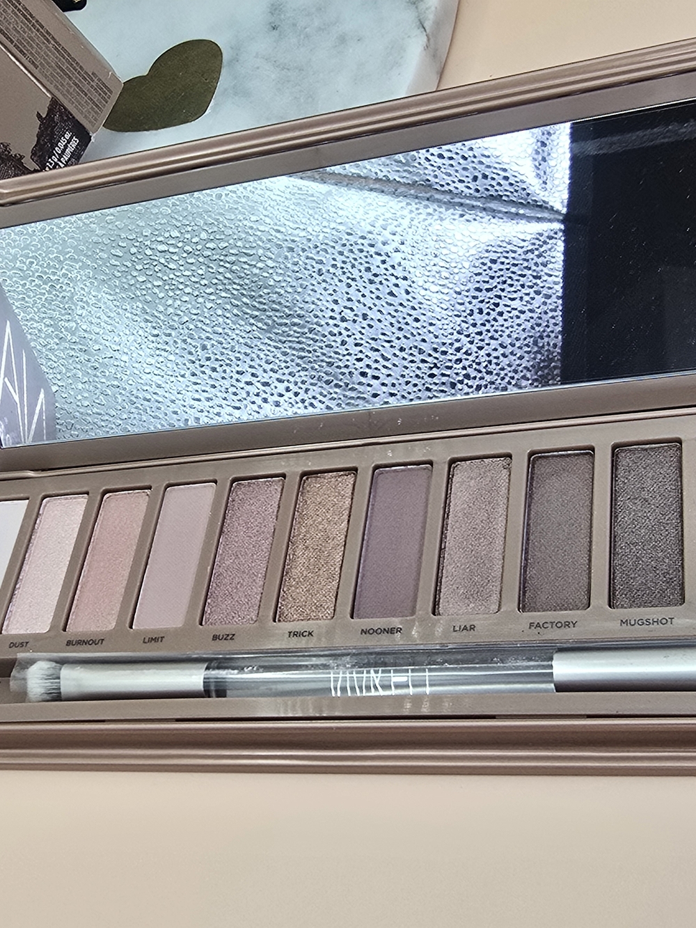 Urban Decay Naked3 Rose, Mauve & Neutral Eyeshadow Palette - Picture 2 of 4
